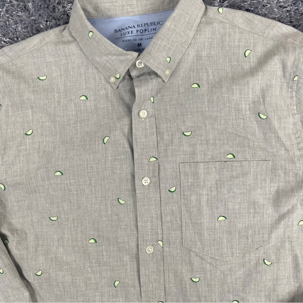 Men’s Banana Republic Short Sleeve Button Down Shirt with Lime’s